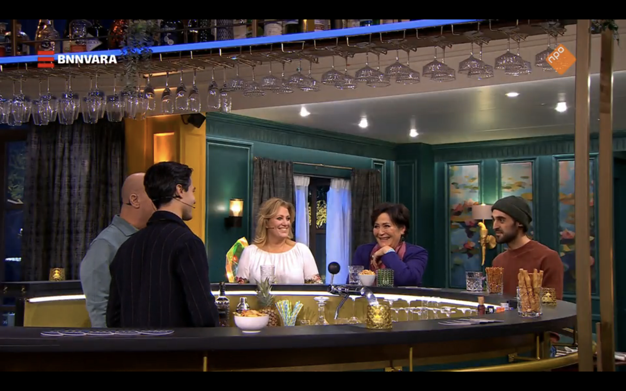 Claudia uit B&B Vol Liefde duikt op in Hotel Hollandia